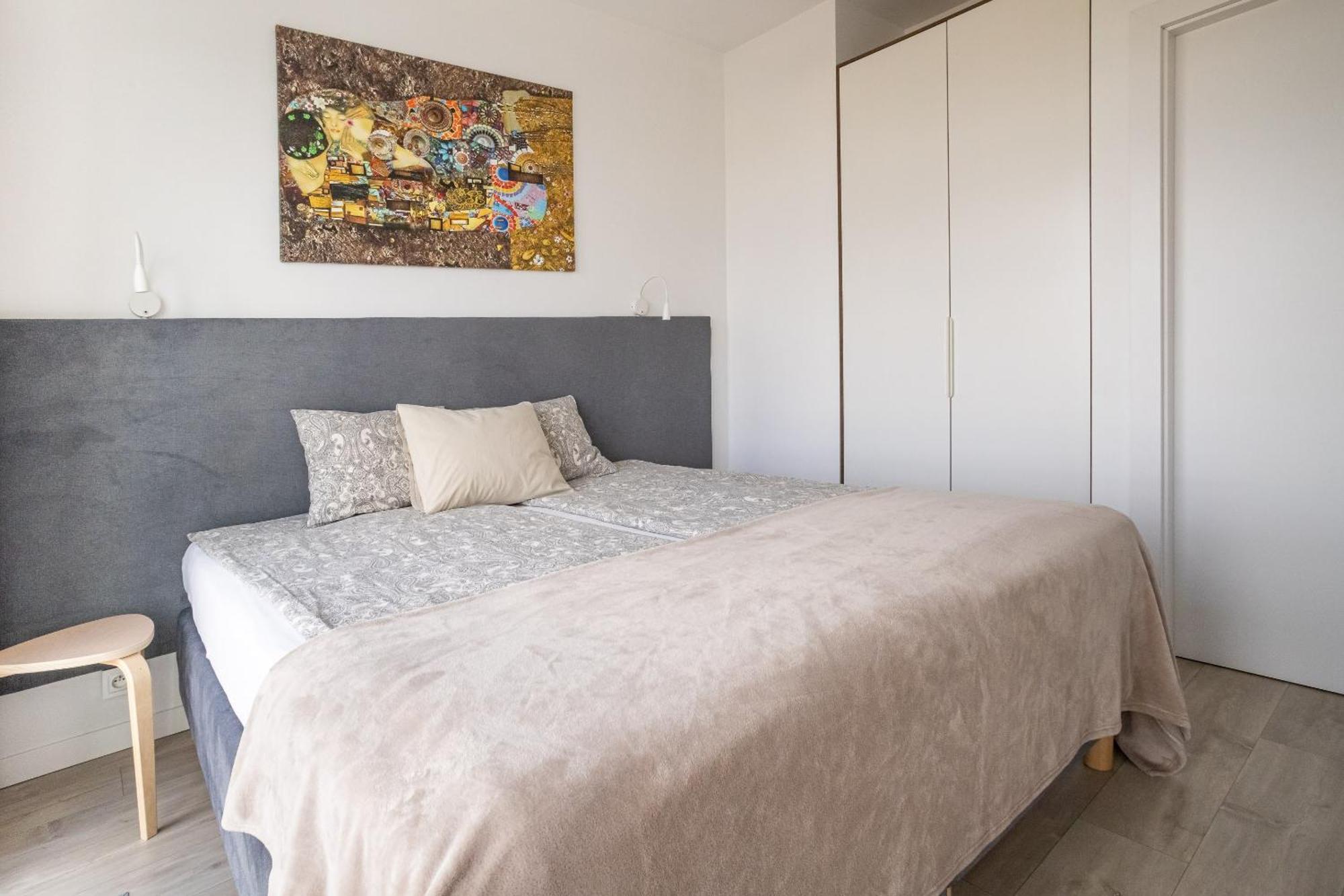 Towarowa Apartment